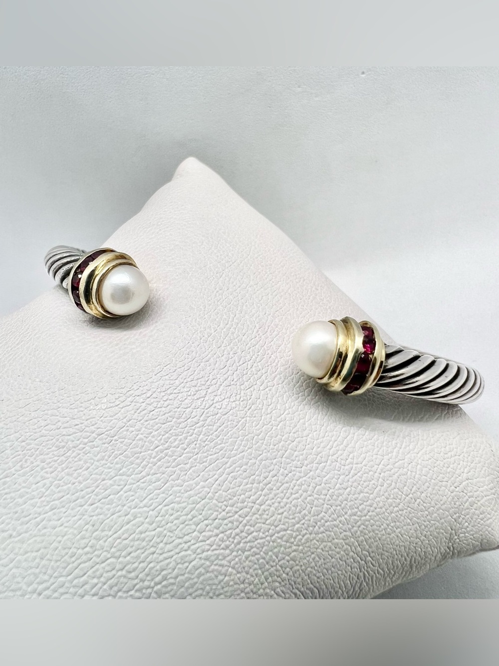 David Yurman 5mm Pearl Bracelet With Ruby And Gold - Picture 8 of 11